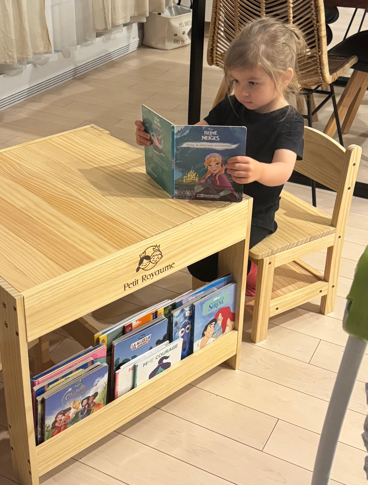 Table Montessori avec chaises – Ensemble meubles pour enfants – Bois naturel