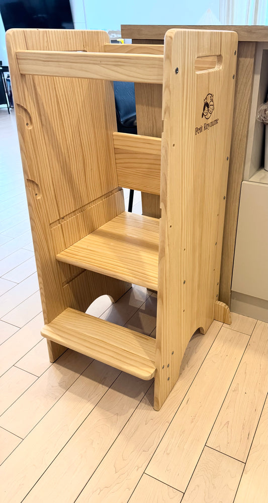 Tour d’observation en Bois Massif – Sécuritaire, Évolutive et Durable